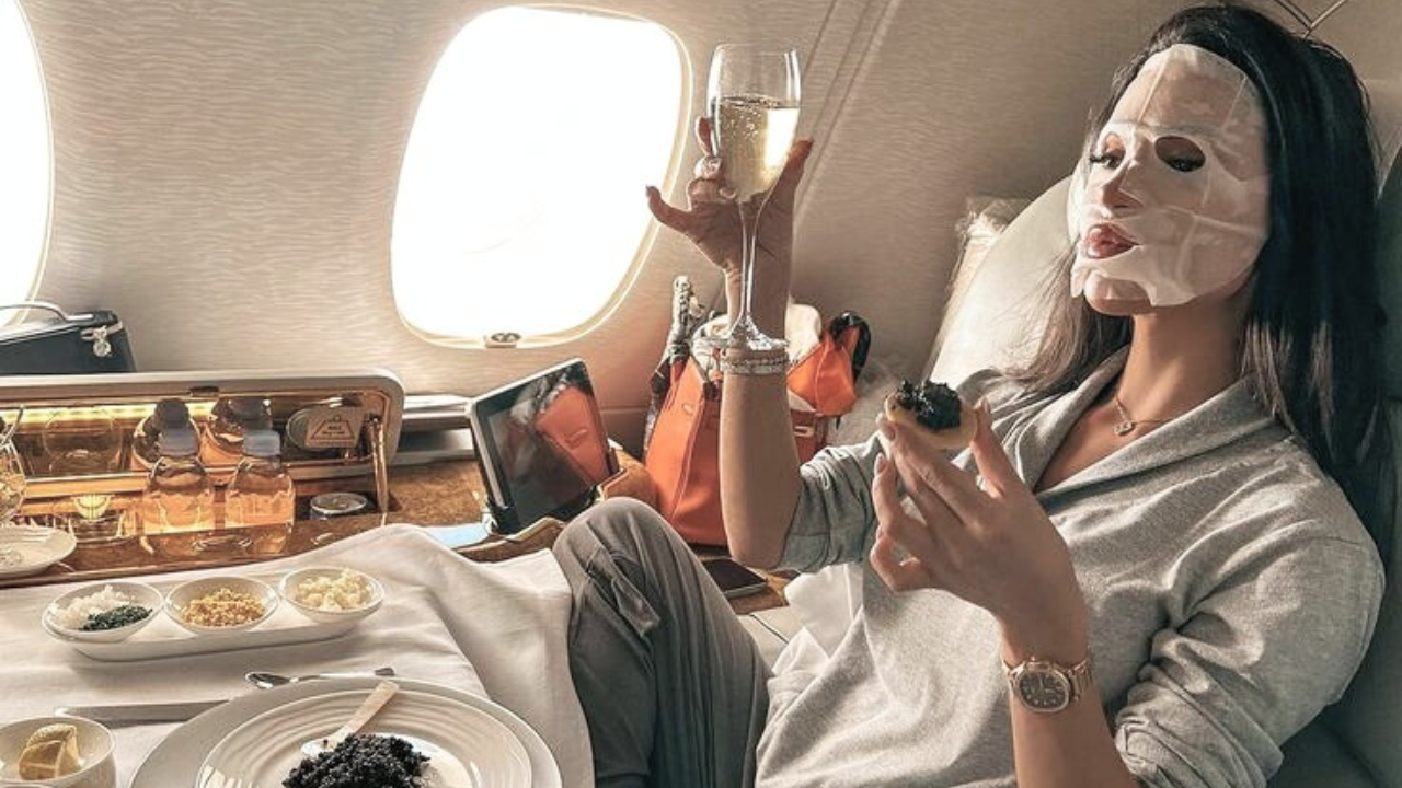 𝐈’𝐦 𝐌𝐨𝐧𝐞𝐲’𝐬 𝐅𝐚𝐯𝐨𝐫𝐢𝐭𝐞 𝐇𝐮𝐦𝐚𝐧 $$$ | Richest, Luckiest, Most Abundant Self
